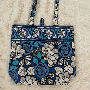 VeraBradley Blue Medium sized Tote